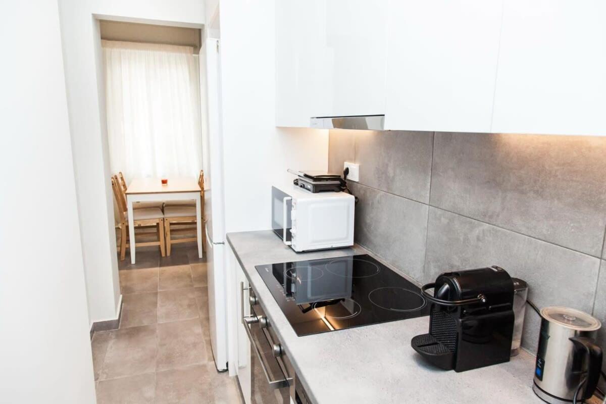 Athens Kolonaki Gem Chic Modern Apartment ภายนอก รูปภาพ